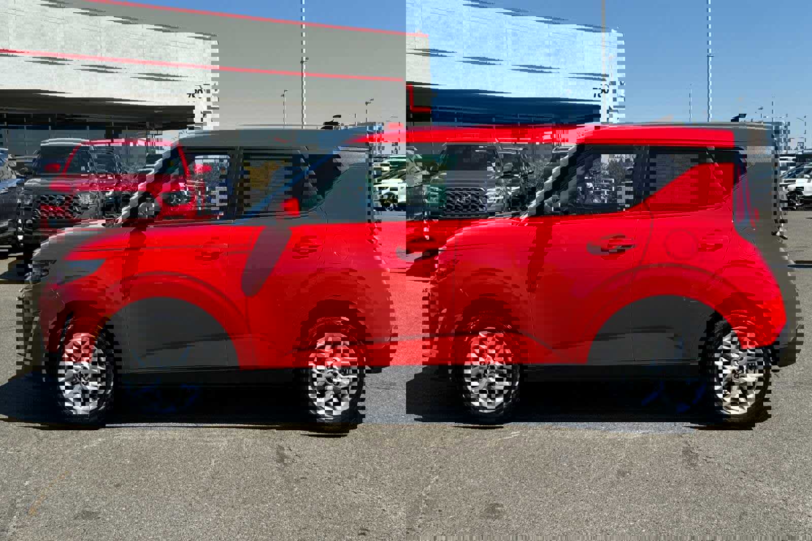 Used 2024 Kia Soul LX w/ Option Group 015 image 9