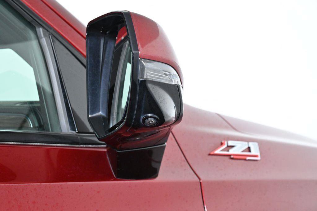 Used 2021 Chevrolet Tahoe Z71 w/ Luxury Package image 12