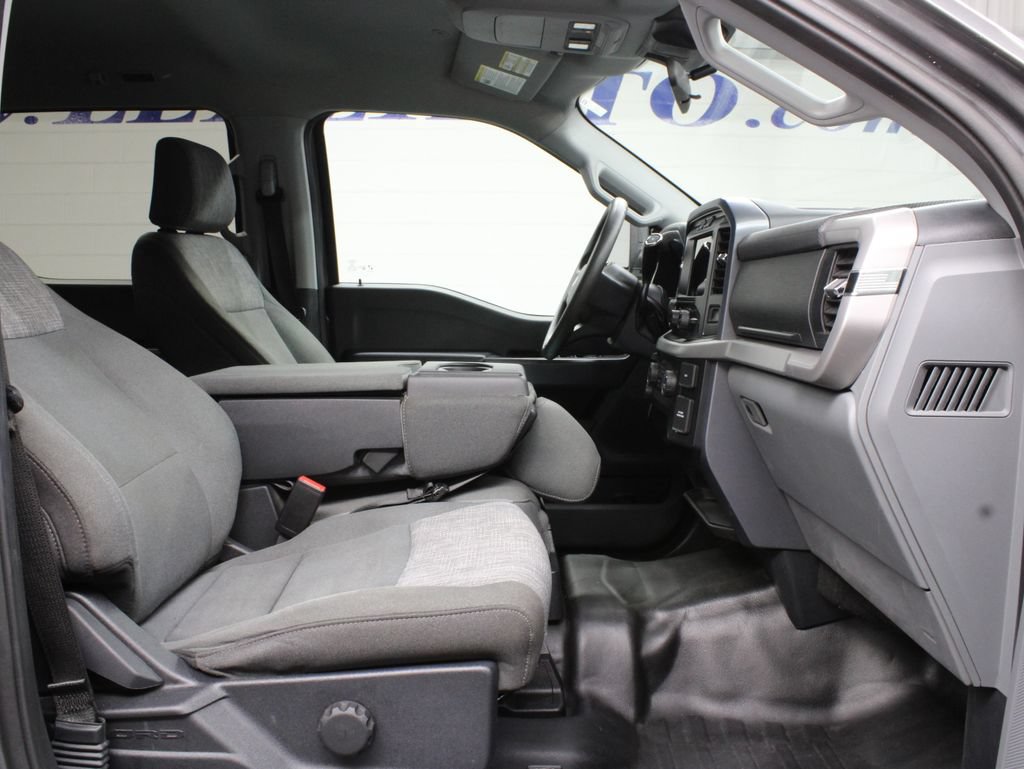 Used 2023 Ford F150 XLT w/ Trailer Tow Package AWD/4WD image 38