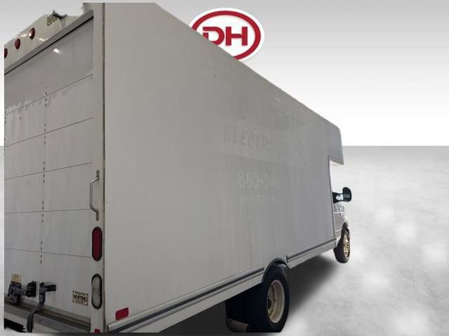 Used 2019 Ford E-350 and Econoline 350 Super Duty w/ Power Windows & Locks Group image 16
