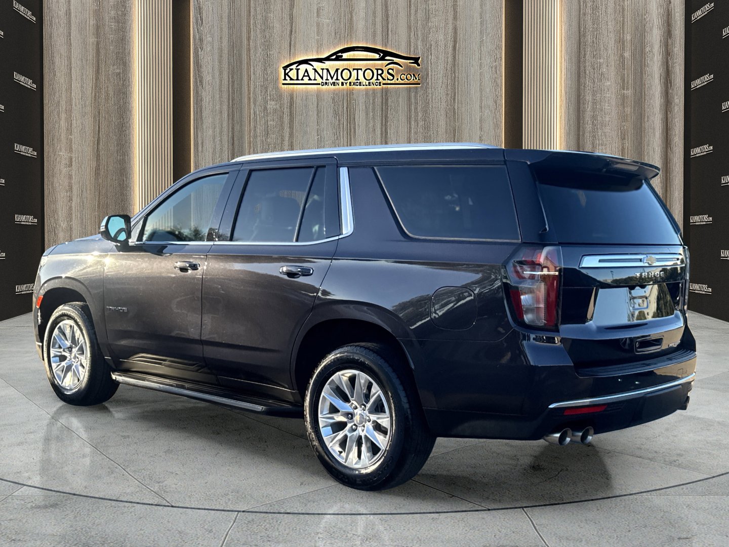 Used 2024 Chevrolet Tahoe Premier image 5