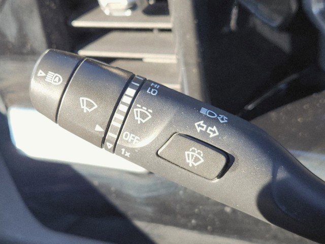 Used 2022 Chevrolet Silverado 1500 LT w/ Protection Package image 37