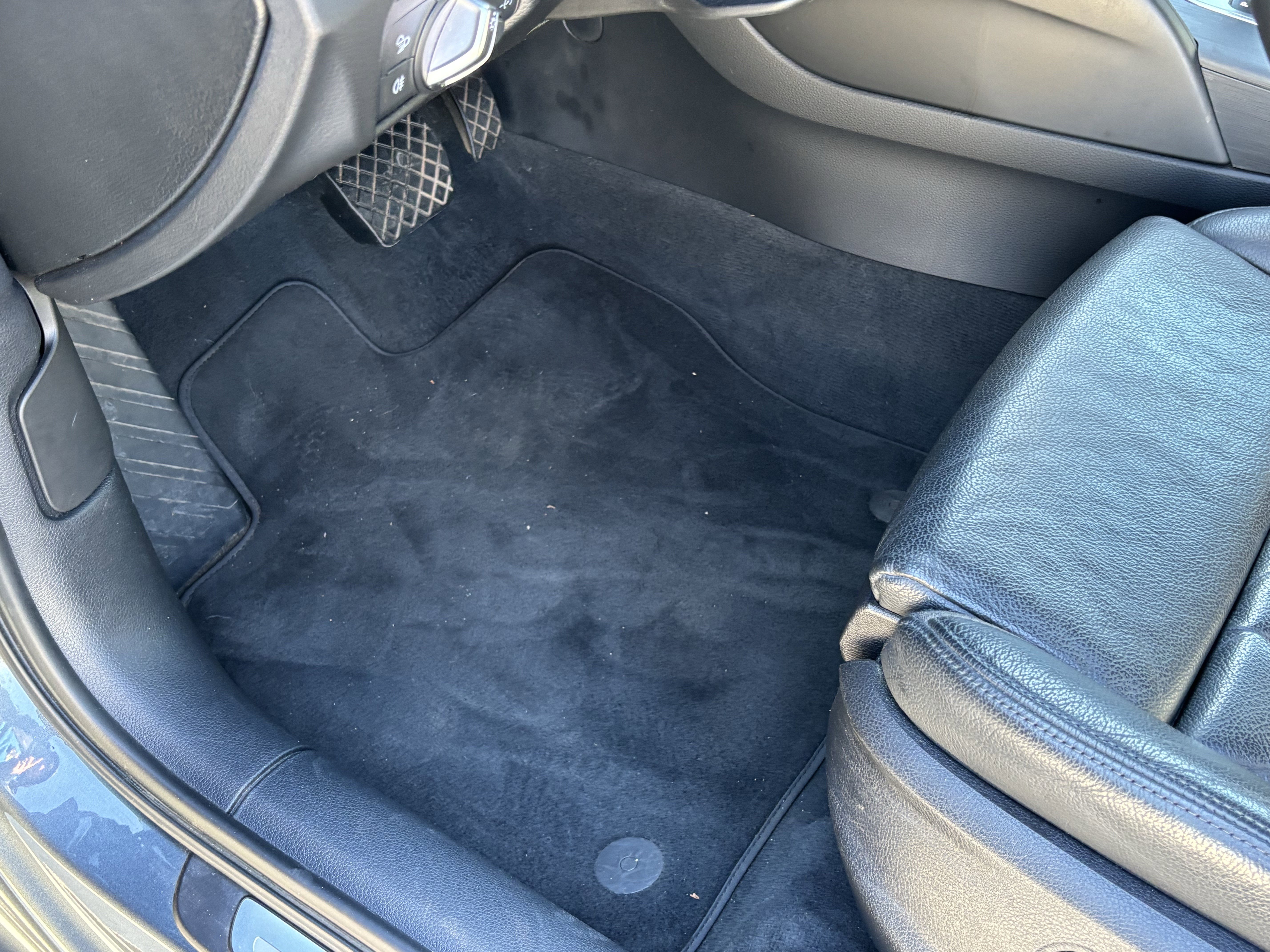 Used 2017 Audi A3 e-tron Premium w/ Sport Package image 16