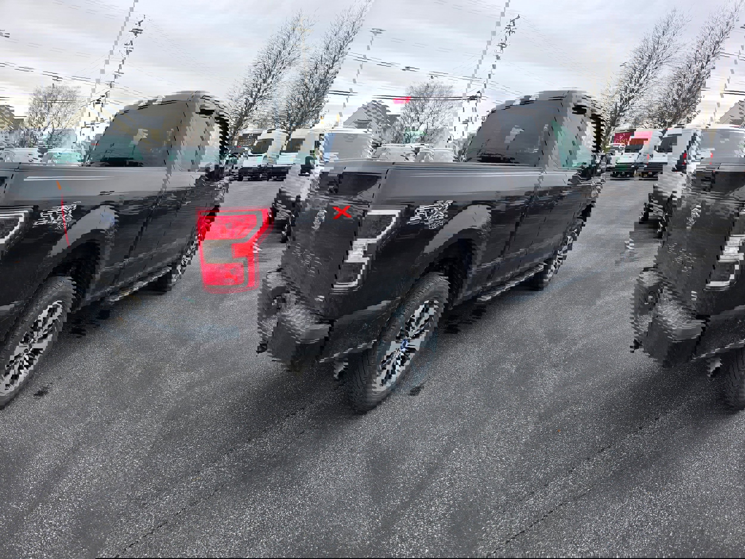 Certified 2019 Ford F150 XL w/ Equipment Group 101A Mid image 3