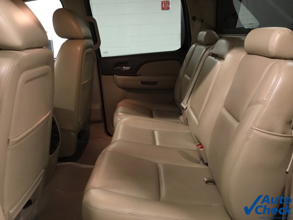 Used 2011 Chevrolet Avalanche LTZ AWD/4WD image 41