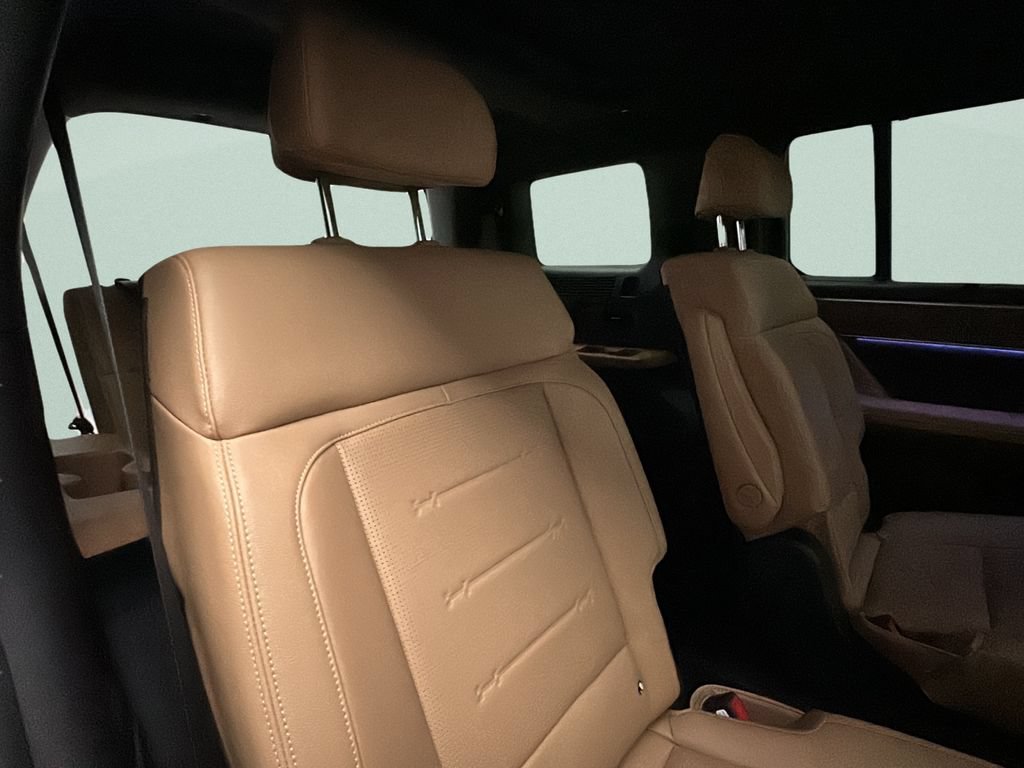 New 2026 Hyundai Santa Fe Limited AWD/4WD image 17