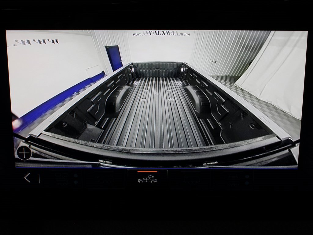 Used 2024 GMC Sierra 2500 Denali w/ Technology Package image 22