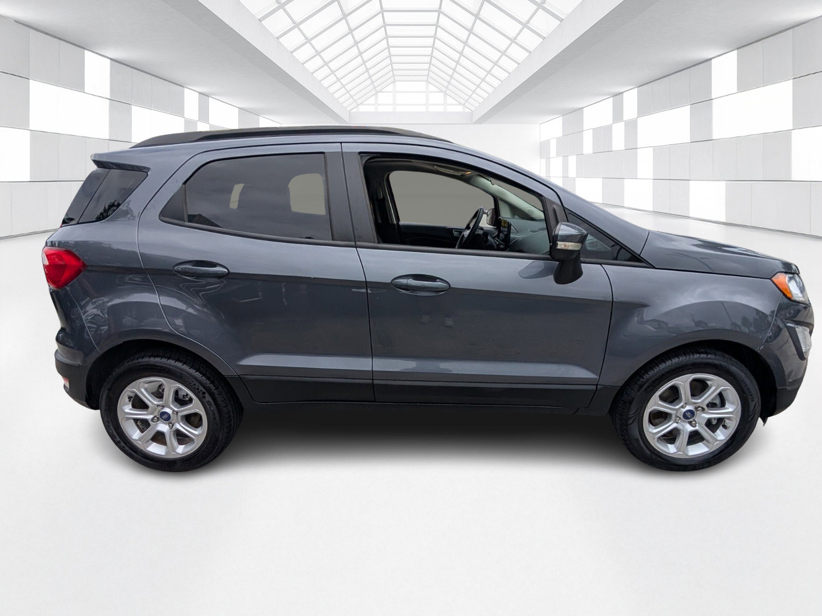 Used 2021 Ford EcoSport SE FWD image 6