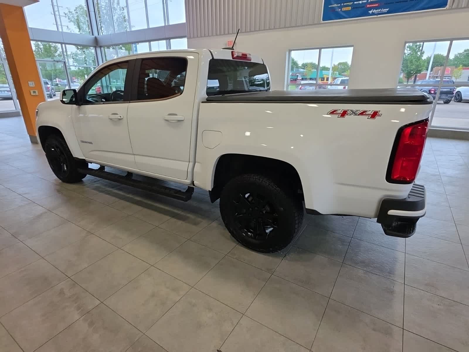 Used 2020 Chevrolet Colorado LT AWD/4WD image 13
