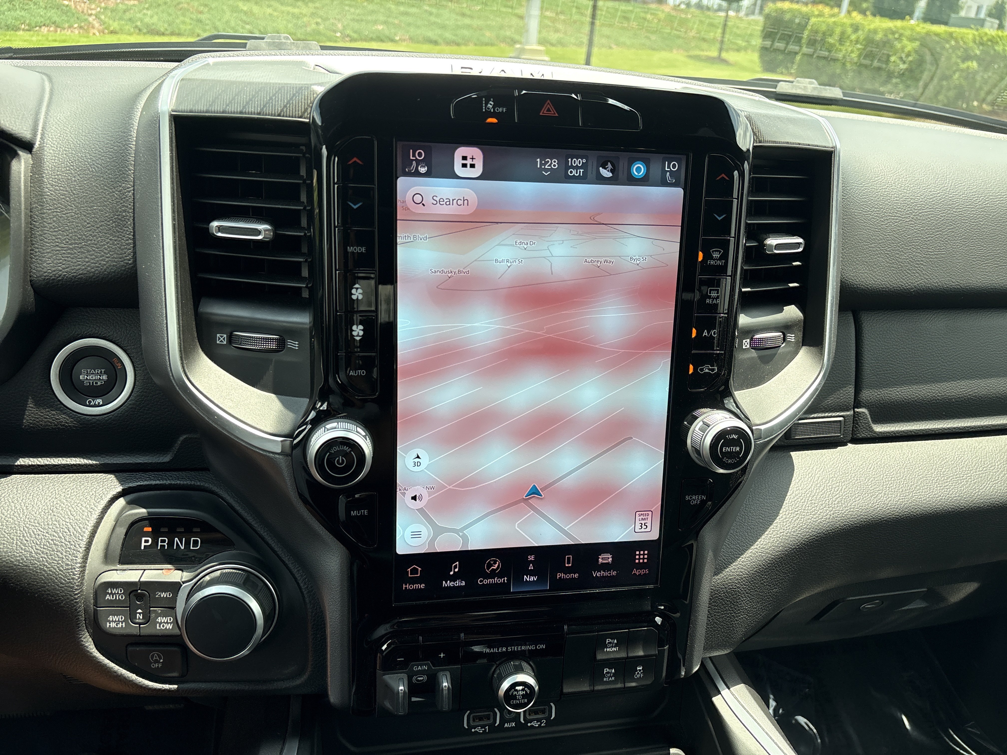 Used 2025 RAM 1500 Big Horn AWD/4WD image 28