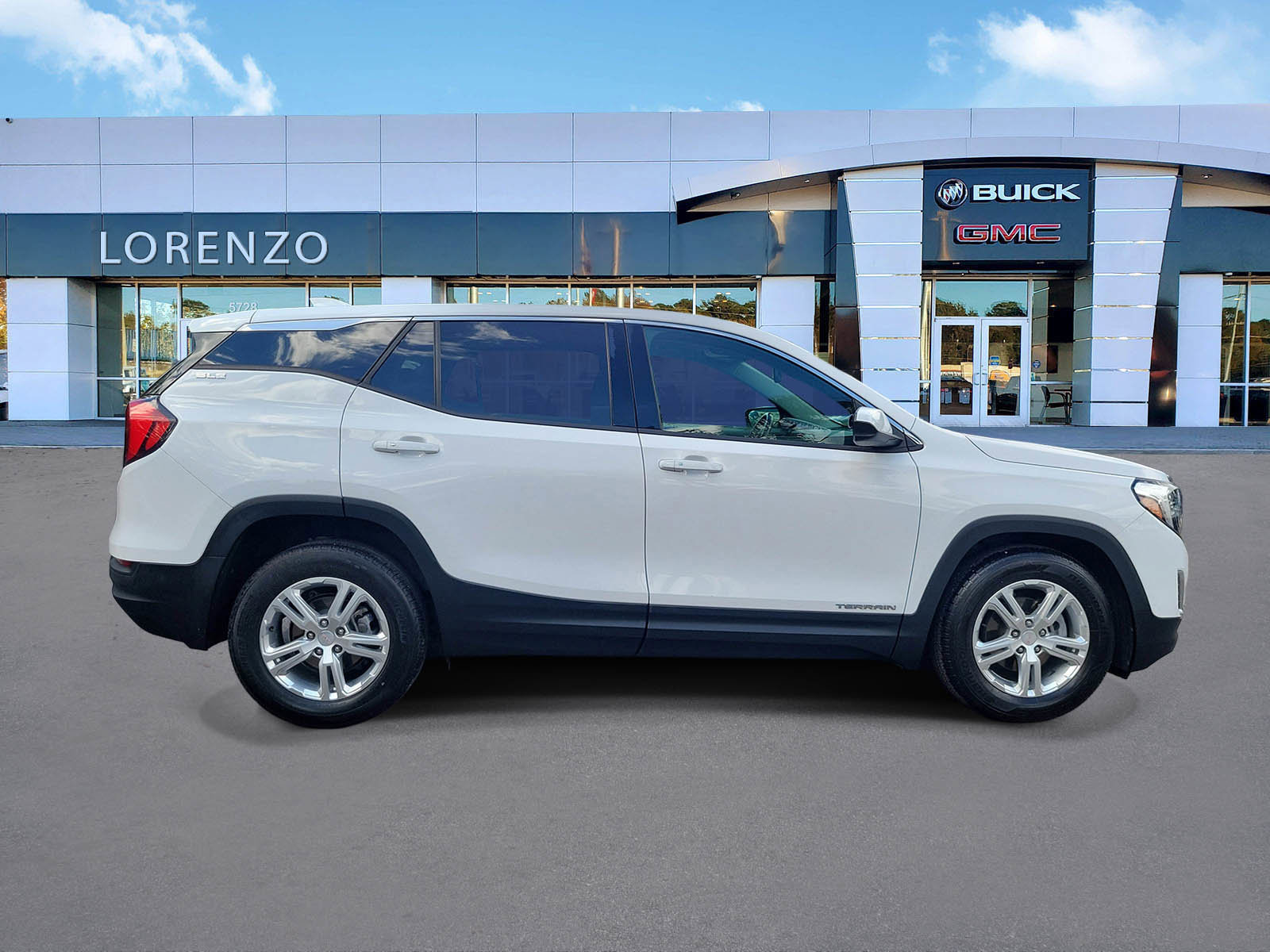 Used 2020 GMC Terrain SLE image 4