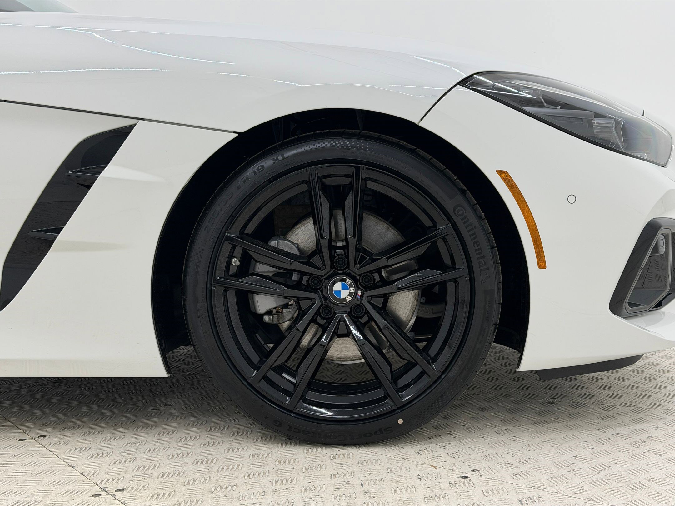 New 2026 BMW Z4 sDrive30i w/ Premium Package image 12