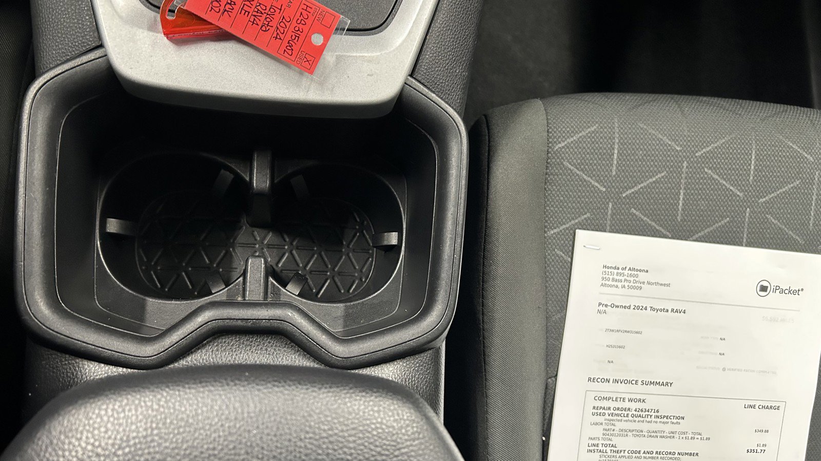 Used 2024 Toyota RAV4 XLE image 36