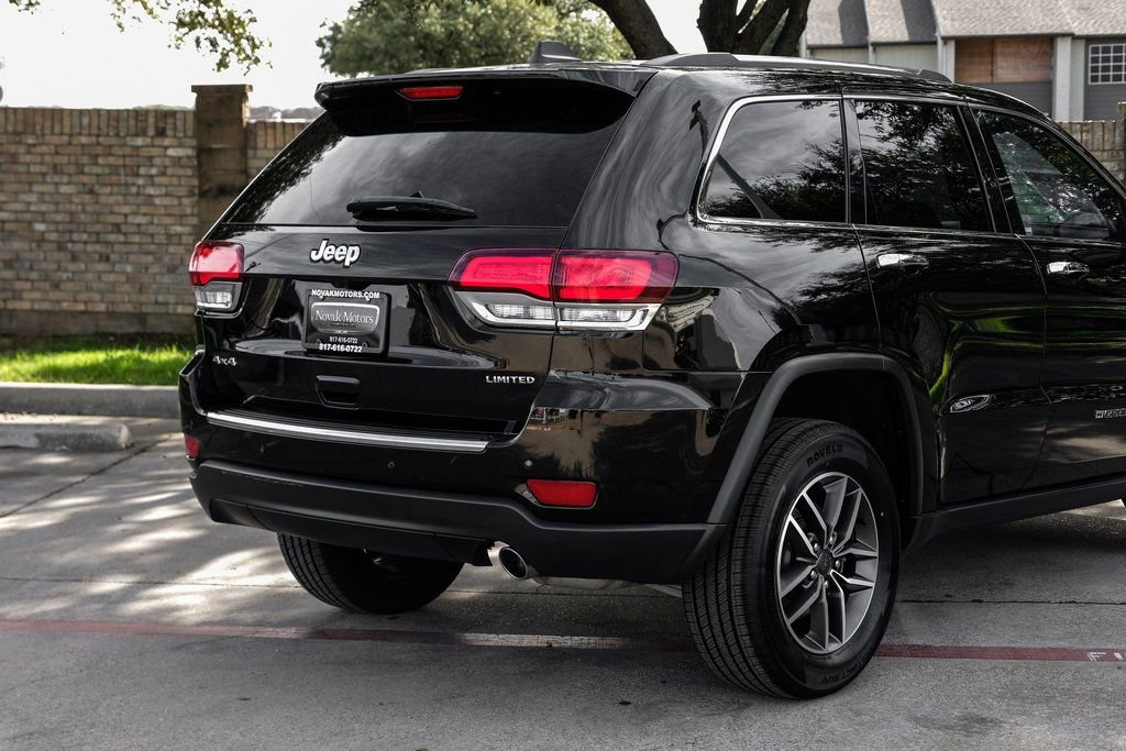 Used 2022 Jeep Grand Cherokee Limited w/ Tech Group image 17