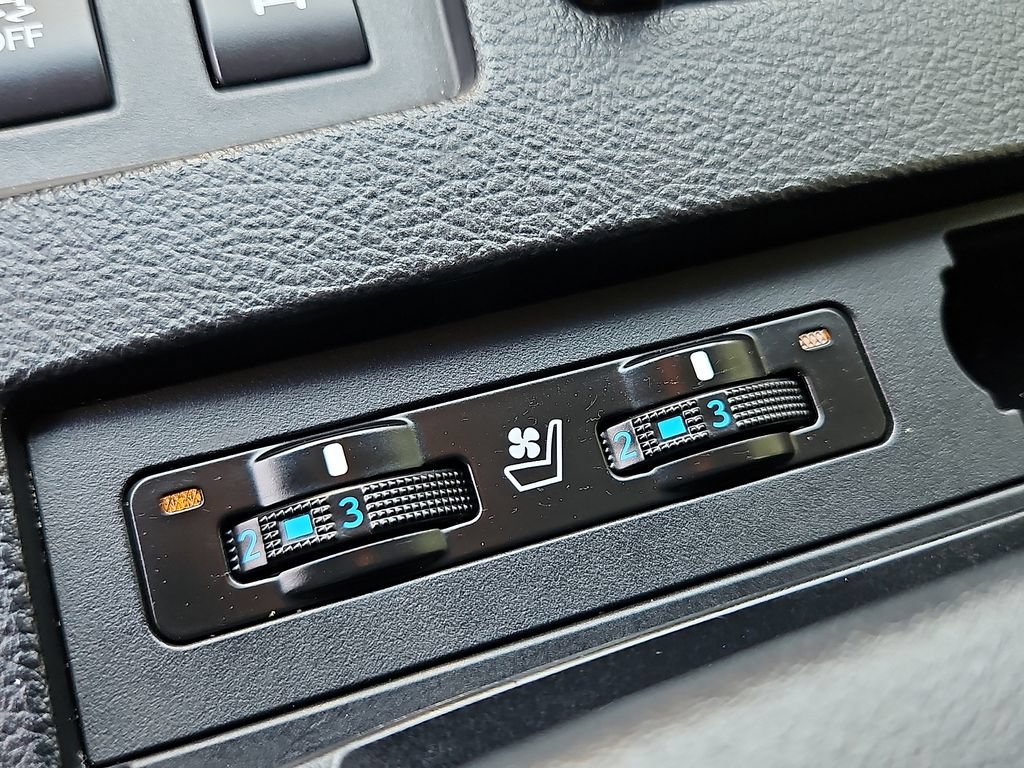 Used 2015 Lexus RX 350 AWD image 16