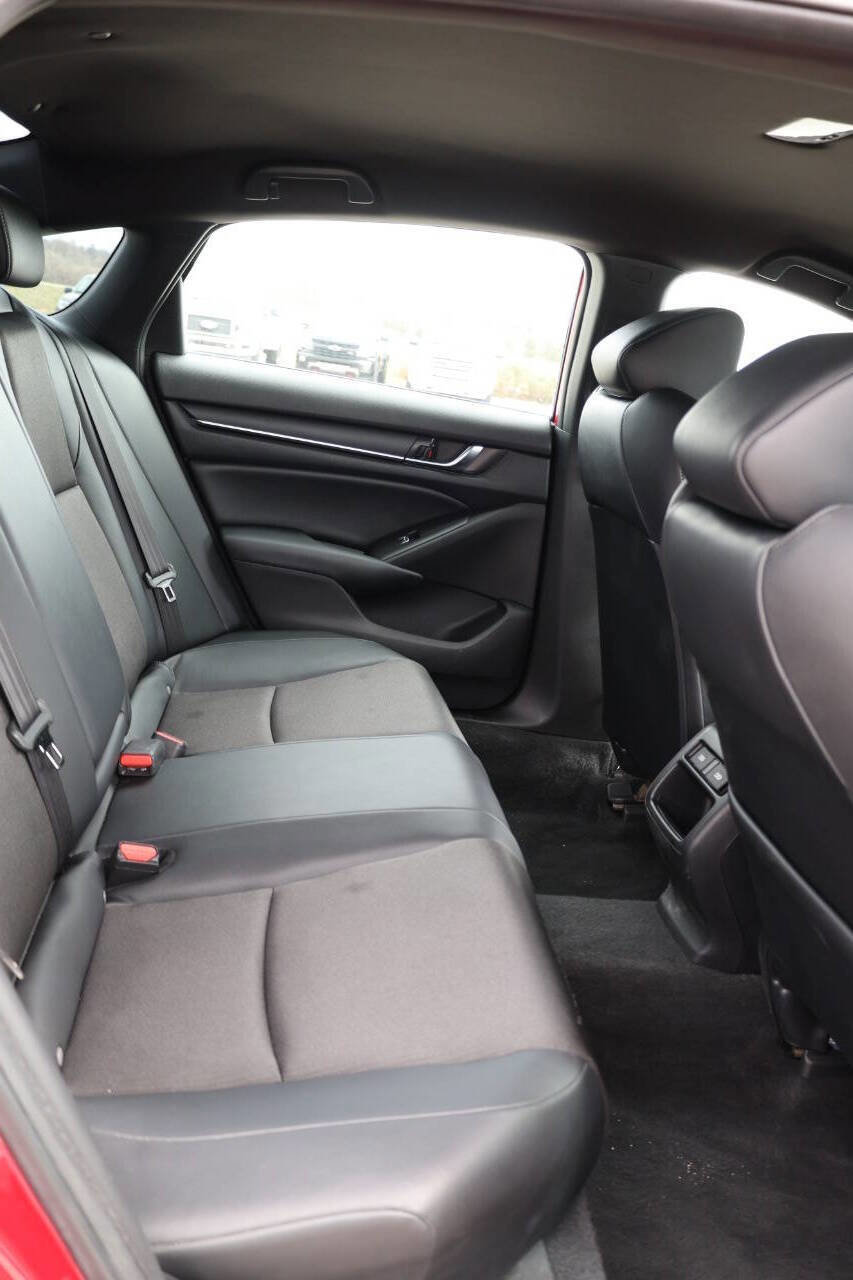 Used 2022 Honda Accord Sport image 16