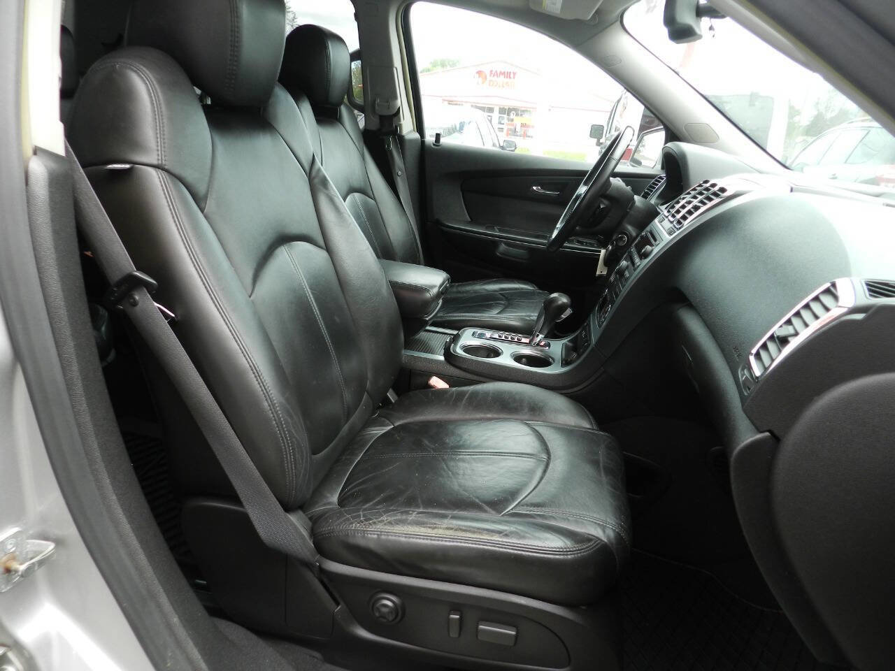 Used 2007 GMC Acadia SLT w/ Trailering Package image 12