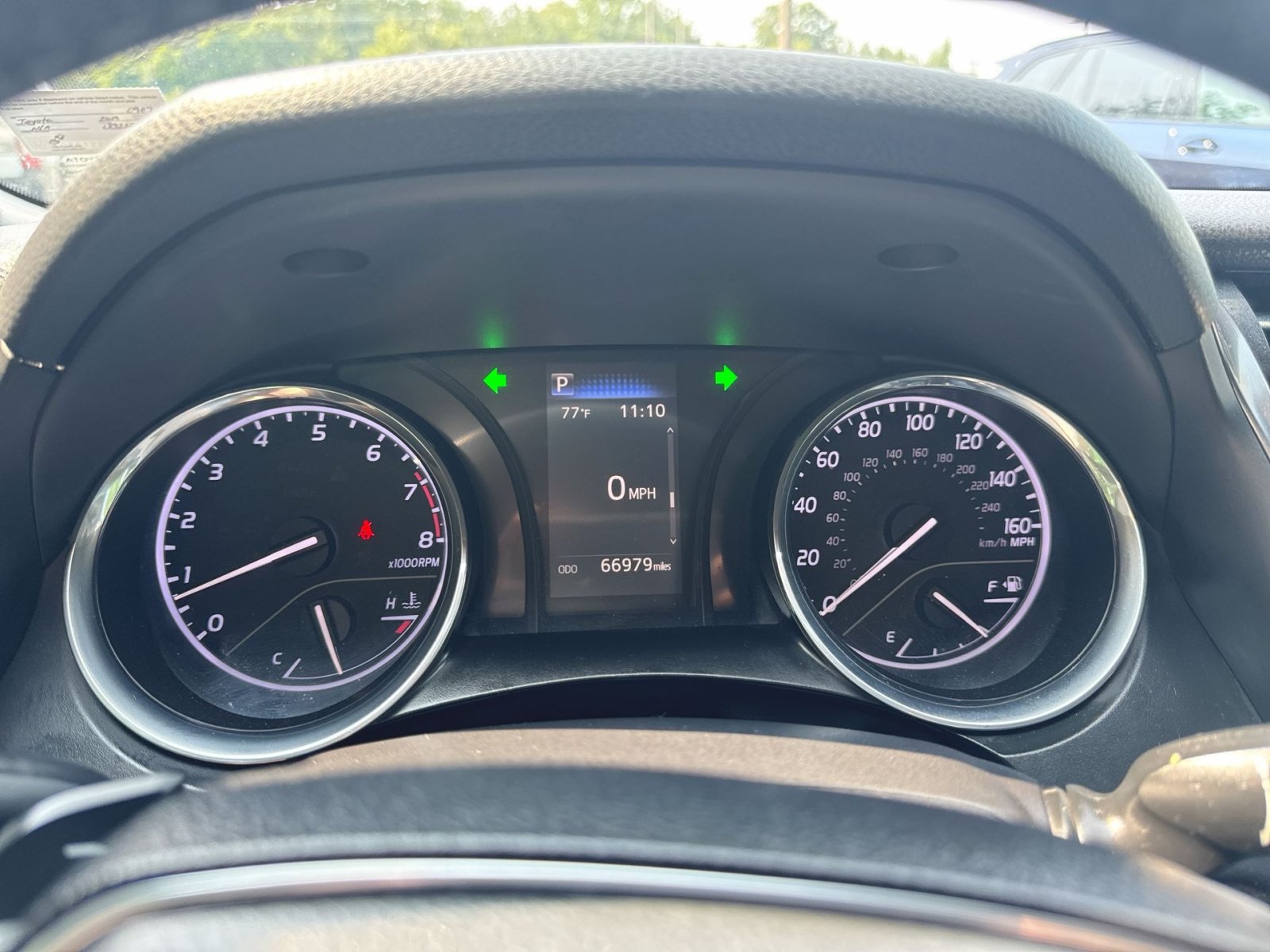 Used 2019 Toyota Camry SE FWD image 19