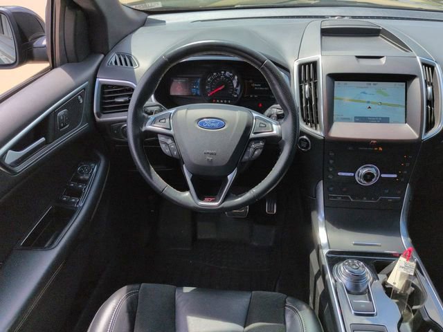 Used 2020 Ford Edge ST w/ Equipment Group 401A image 17