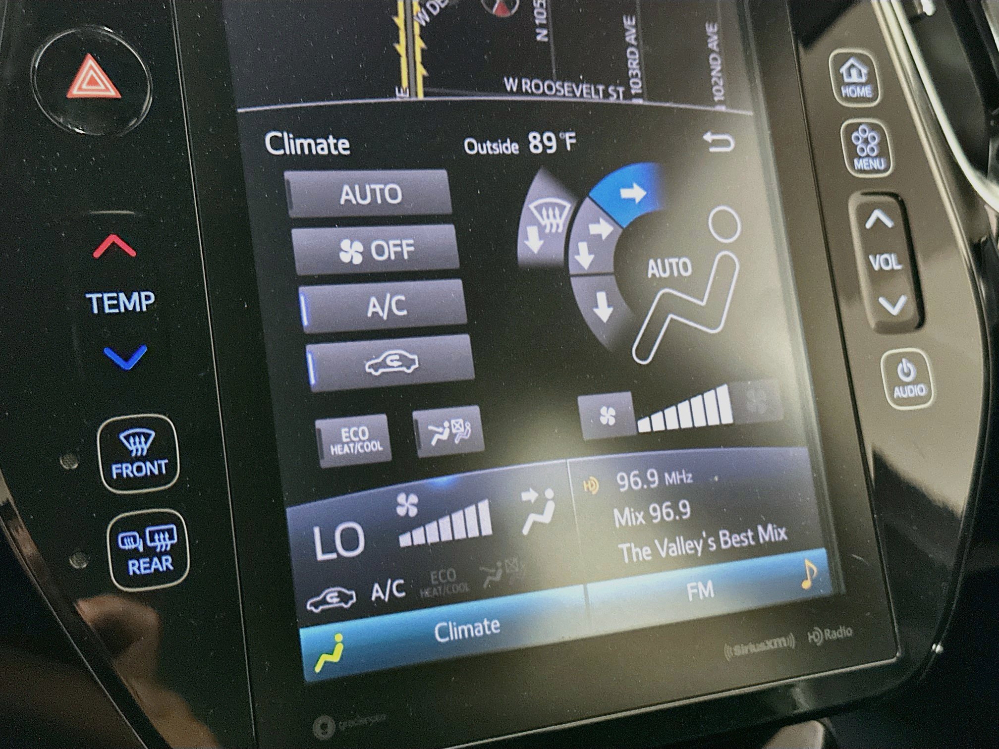 Used 2020 Toyota Prius Prime XLE FWD image 23