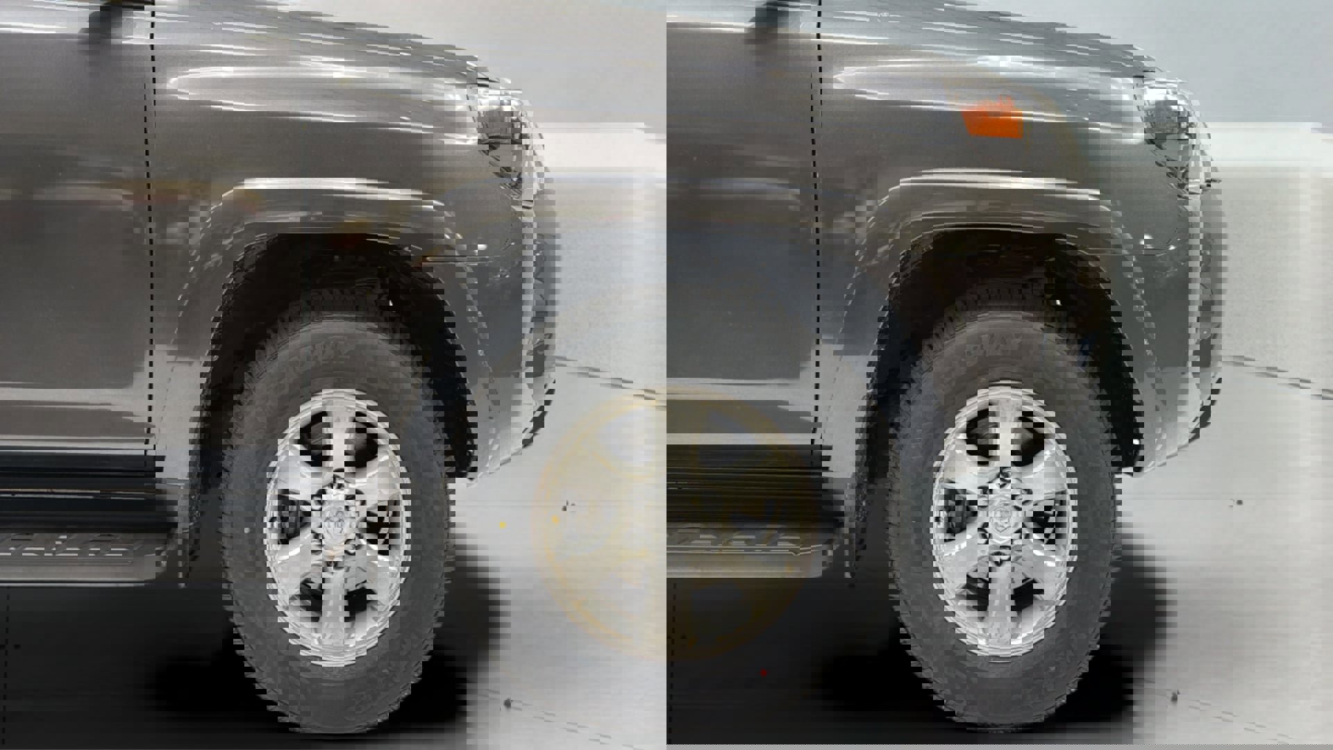 Used 2019 Toyota 4Runner SR5 Premium RWD image 37