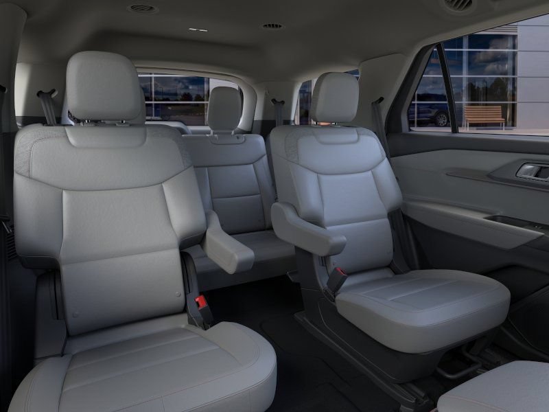 New 2026 Ford Explorer Active w/ Active Comfort Package AWD/4WD image 11