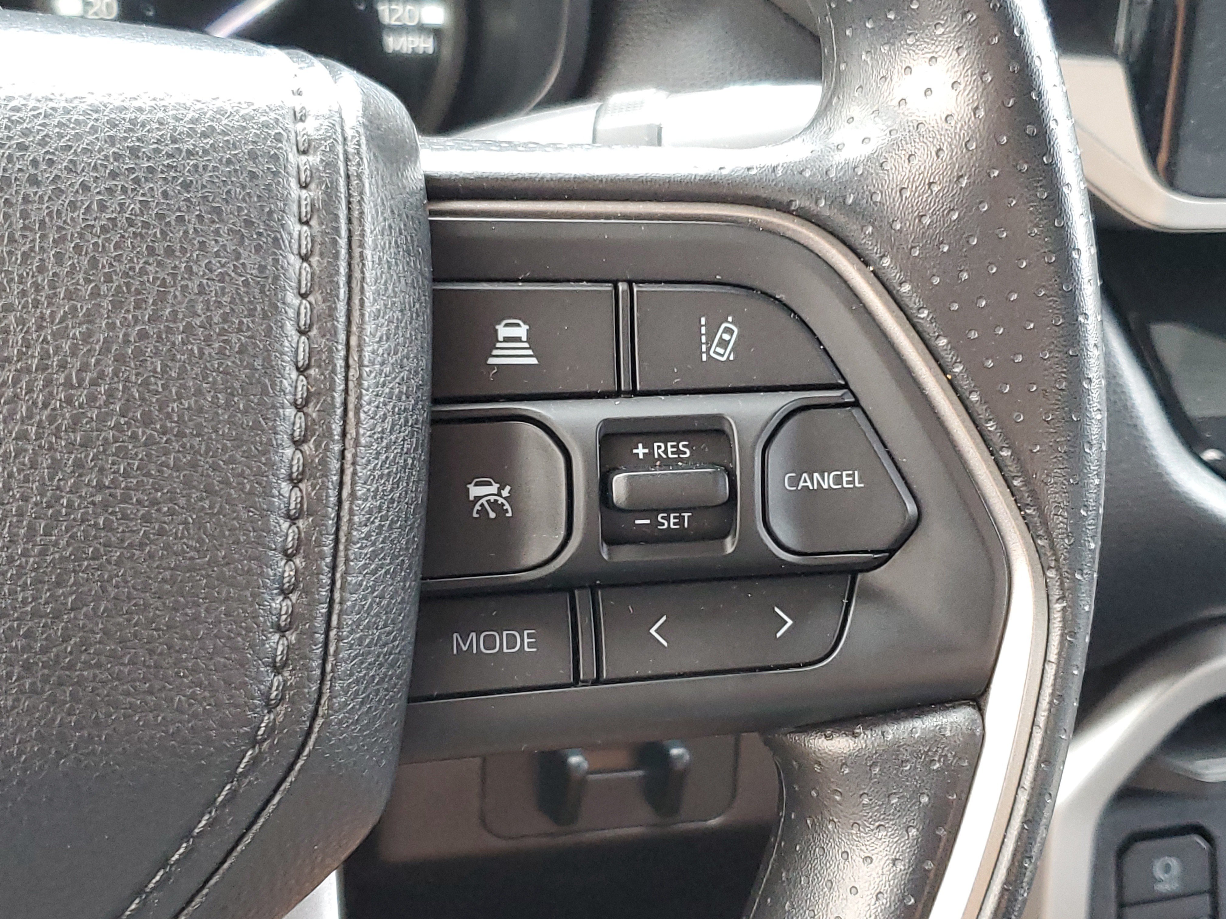 Used 2025 Toyota Tundra SR5 w/ SR5 Convenience Package AWD/4WD image 25