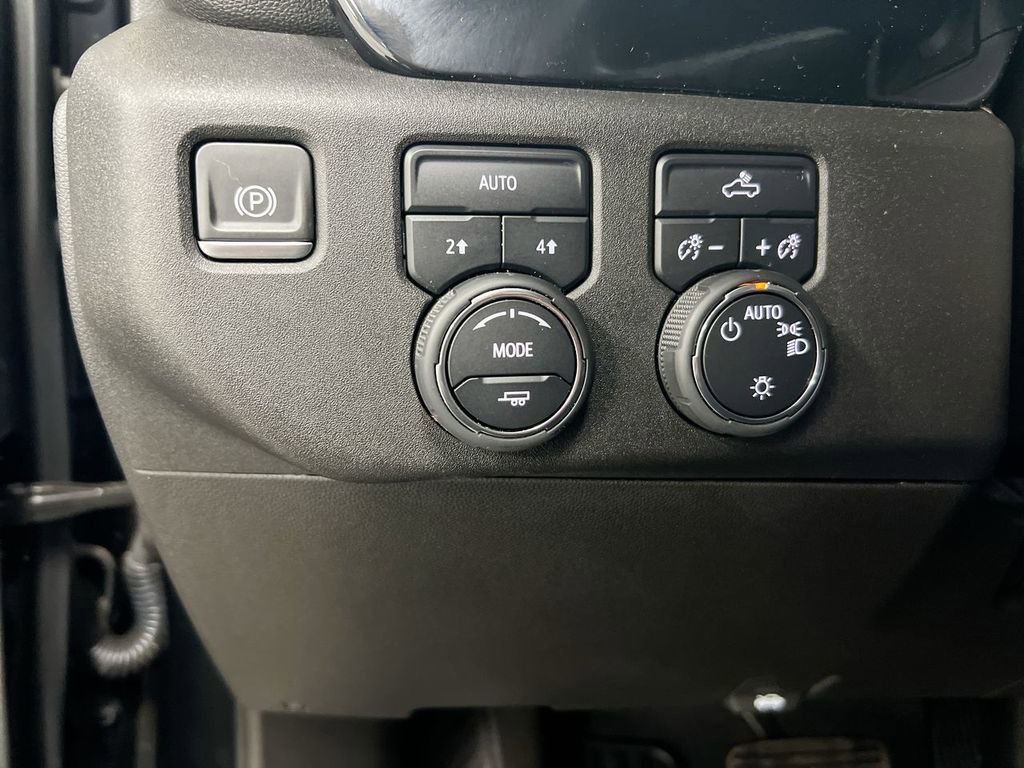 Used 2023 Chevrolet Silverado 1500 LT image 19