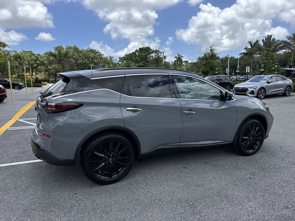 Used 2023 Nissan Murano SV w/ SV Midnight Edition Package FWD image 4