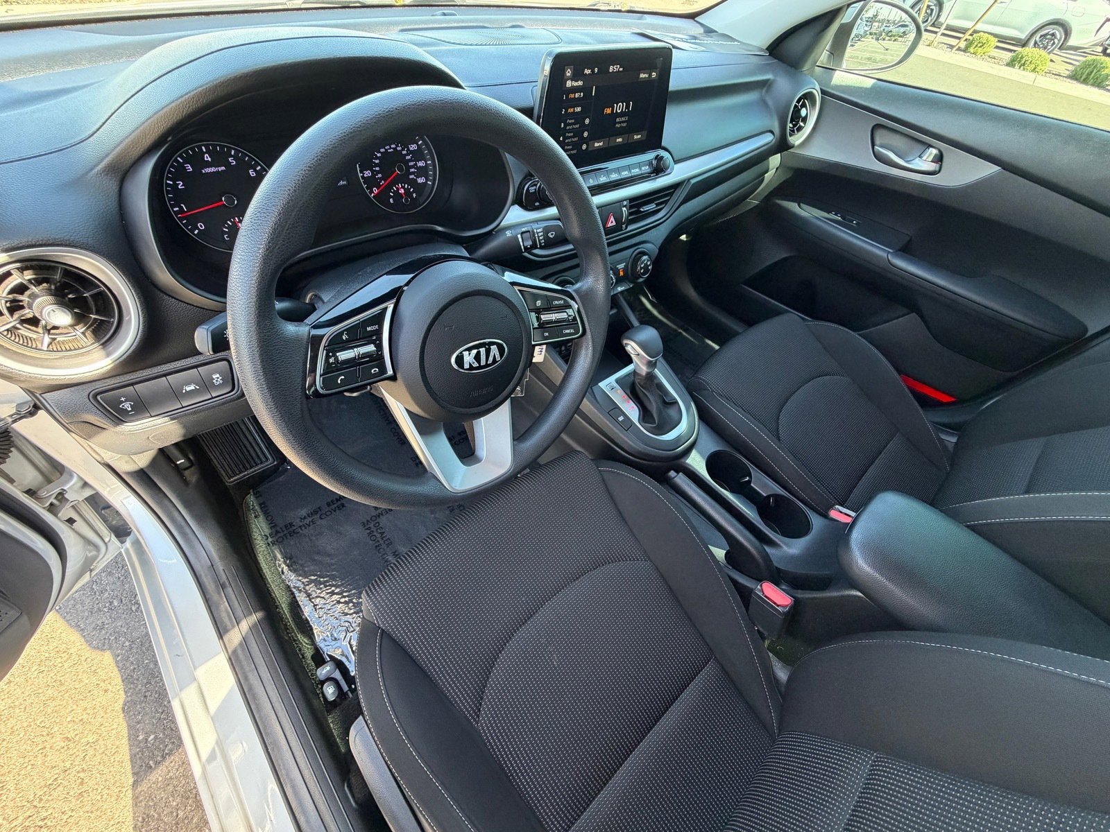 Certified 2021 Kia Forte LXS image 15