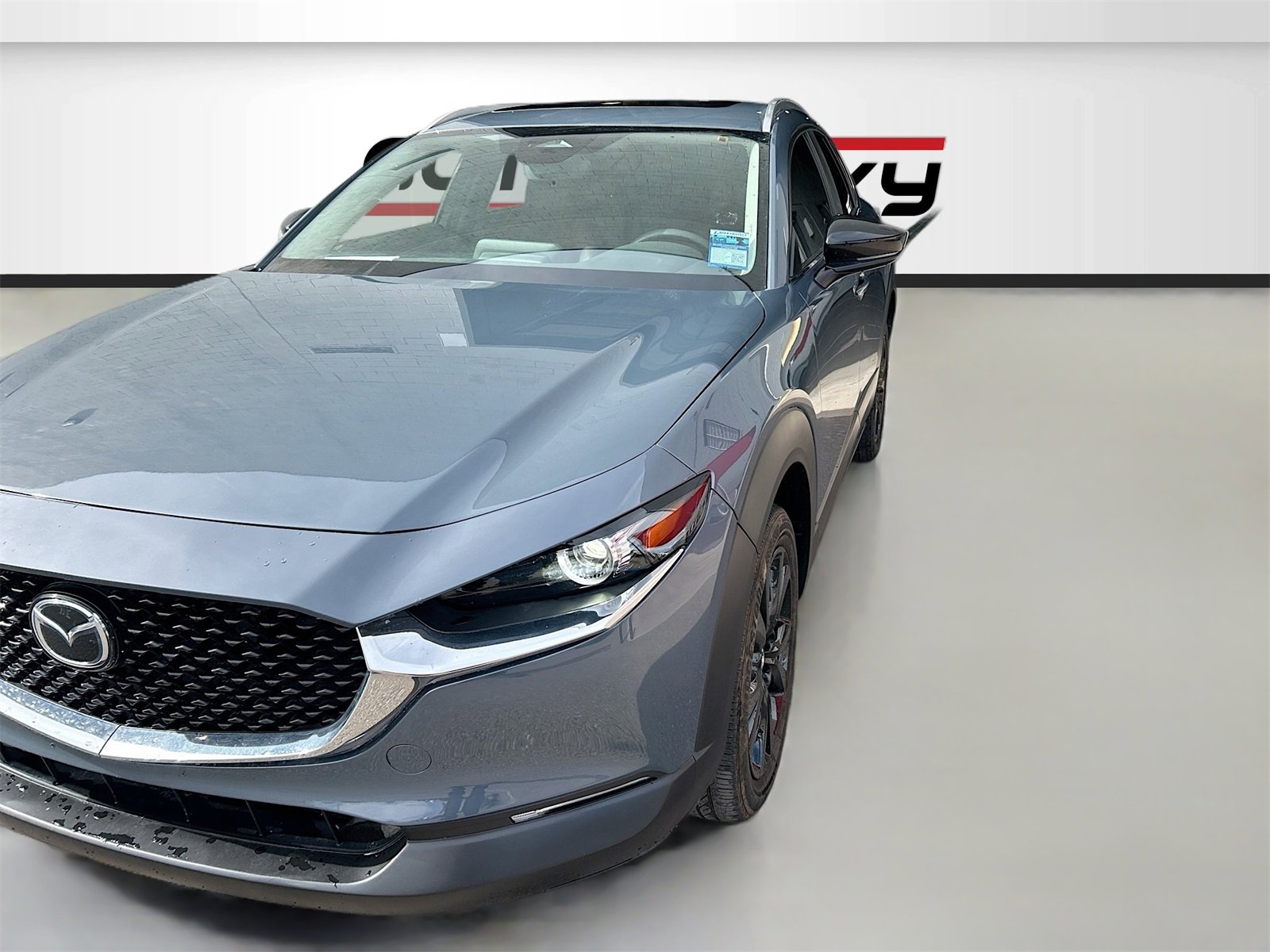 Used 2024 MAZDA CX-30 AWD 2.5 S w/ Preferred Package image 3