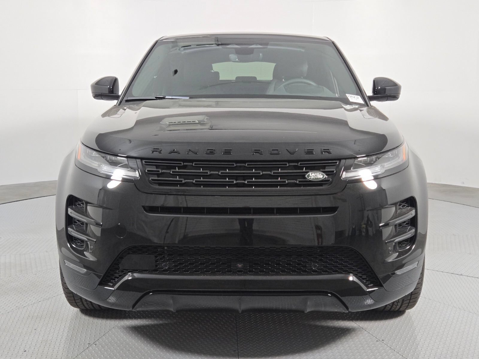 New 2026 Land Rover Range Rover Evoque Hoxton AWD/4WD image 8