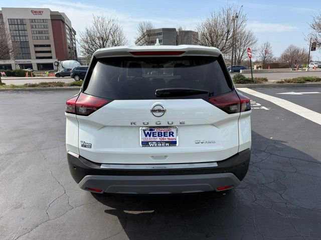 Used 2021 Nissan Rogue SV AWD/4WD image 7