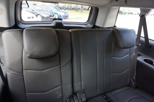 Used 2019 Cadillac Escalade ESV Luxury image 22