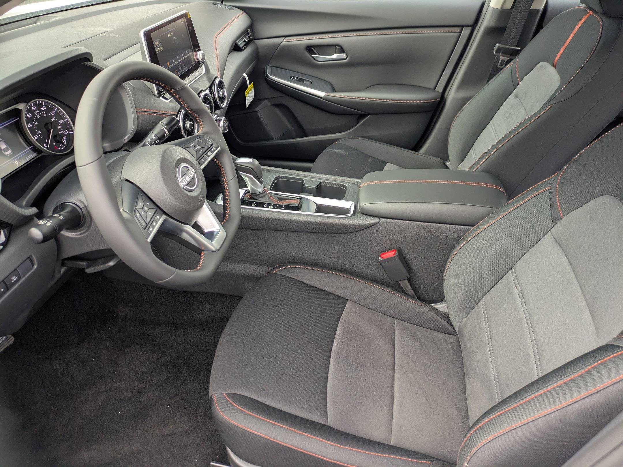 New 2025 Nissan Sentra SR image 13