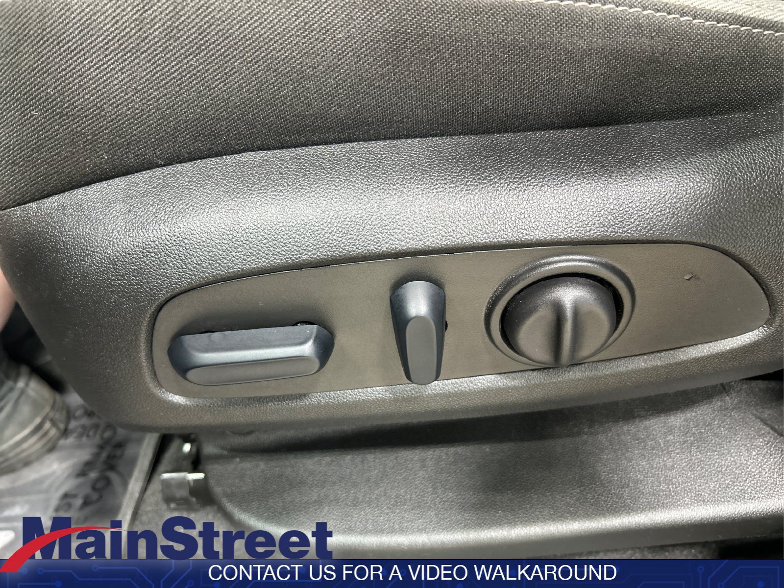 Used 2024 Chevrolet Equinox LS w/ LS Convenience Package FWD image 18