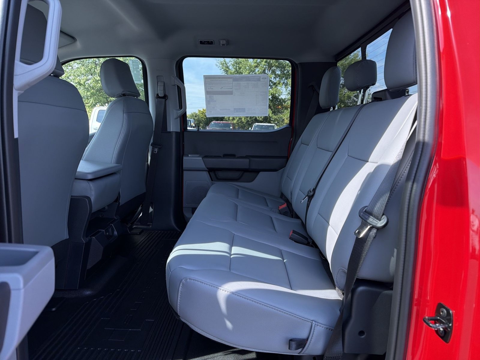 New 2027 Ford F350 XL w/ FX4 Off-Road Package AWD/4WD image 27