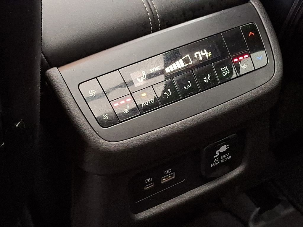 Used 2023 Nissan Pathfinder Platinum w/ Lighting Package (N93) image 11