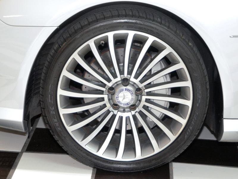 Used 2016 Mercedes-Benz SL 550 550 w/ Driver Assistance Package image 13