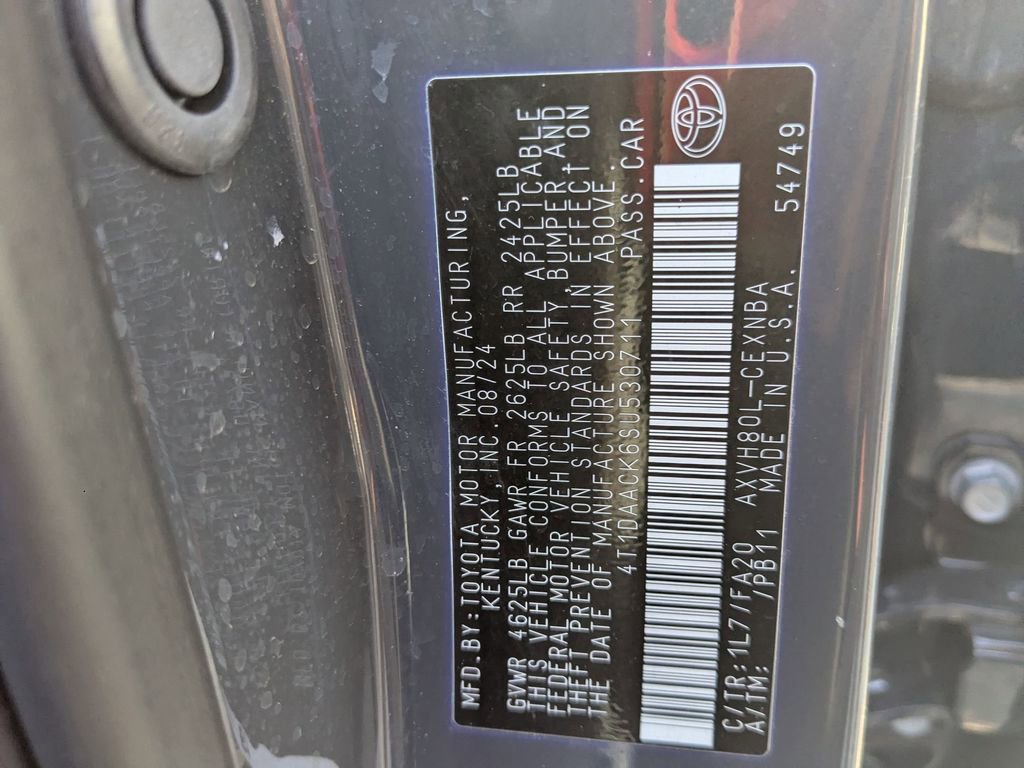 Used 2025 Toyota Camry LE image 34