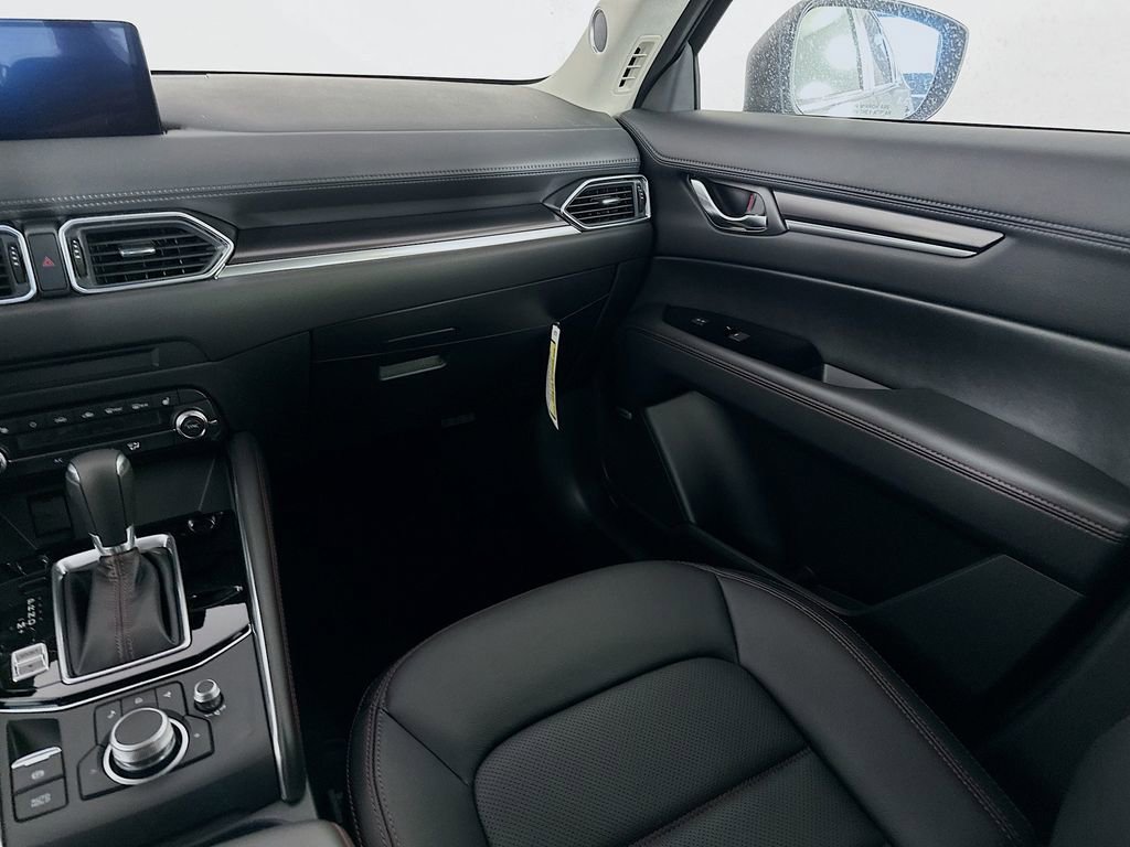 New 2025 MAZDA CX-5 Carbon Edition image 31