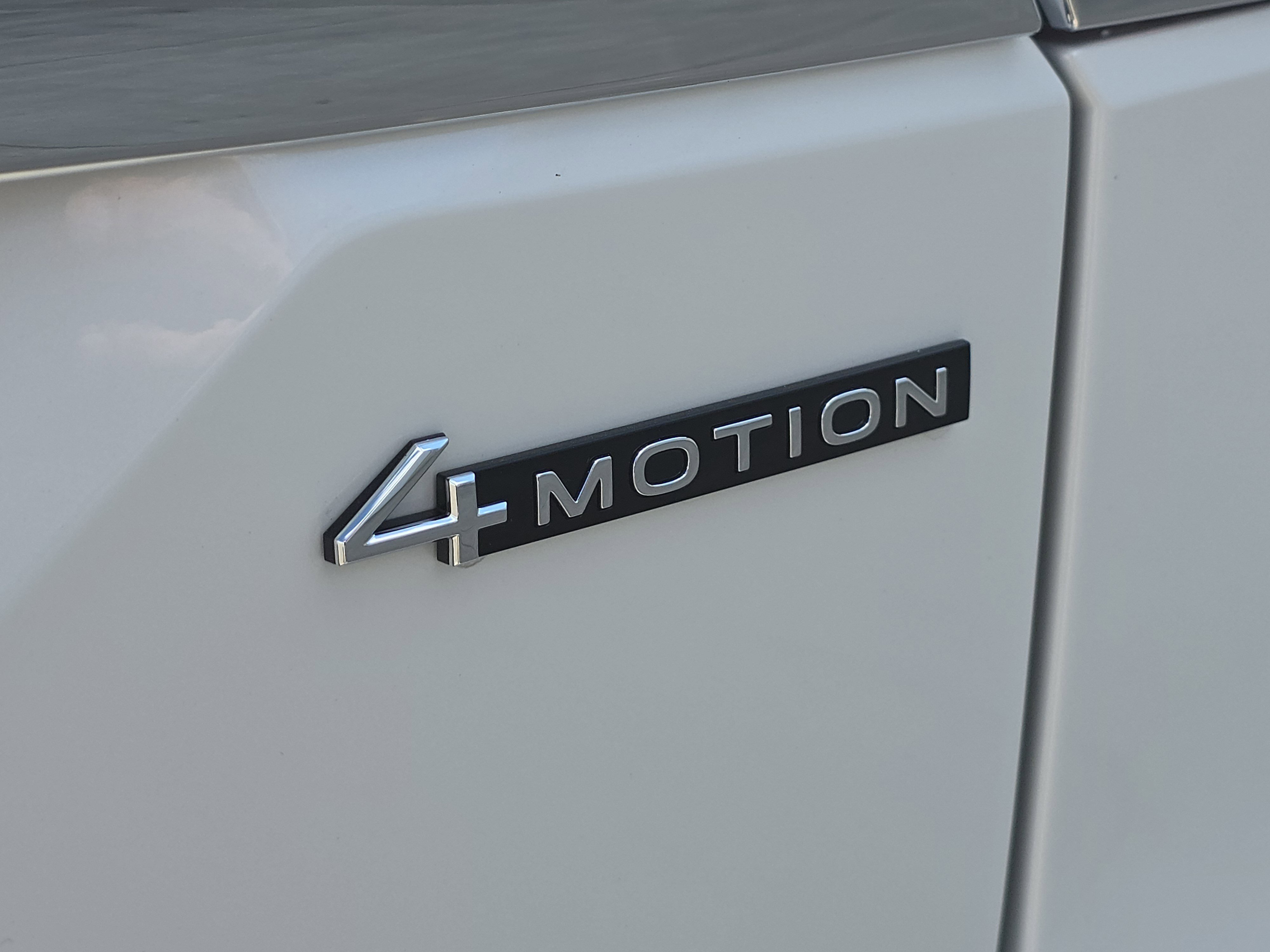 New 2026 Volkswagen Atlas SE image 11