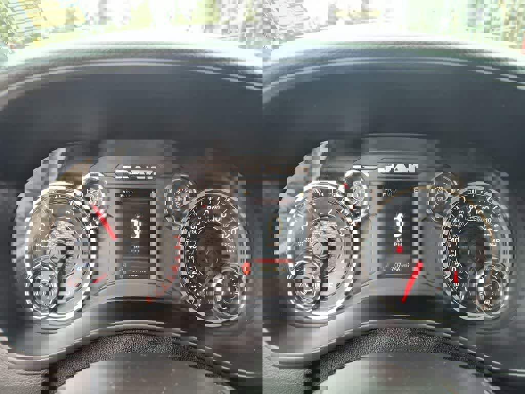 Used 2022 RAM 2500 Big Horn image 15