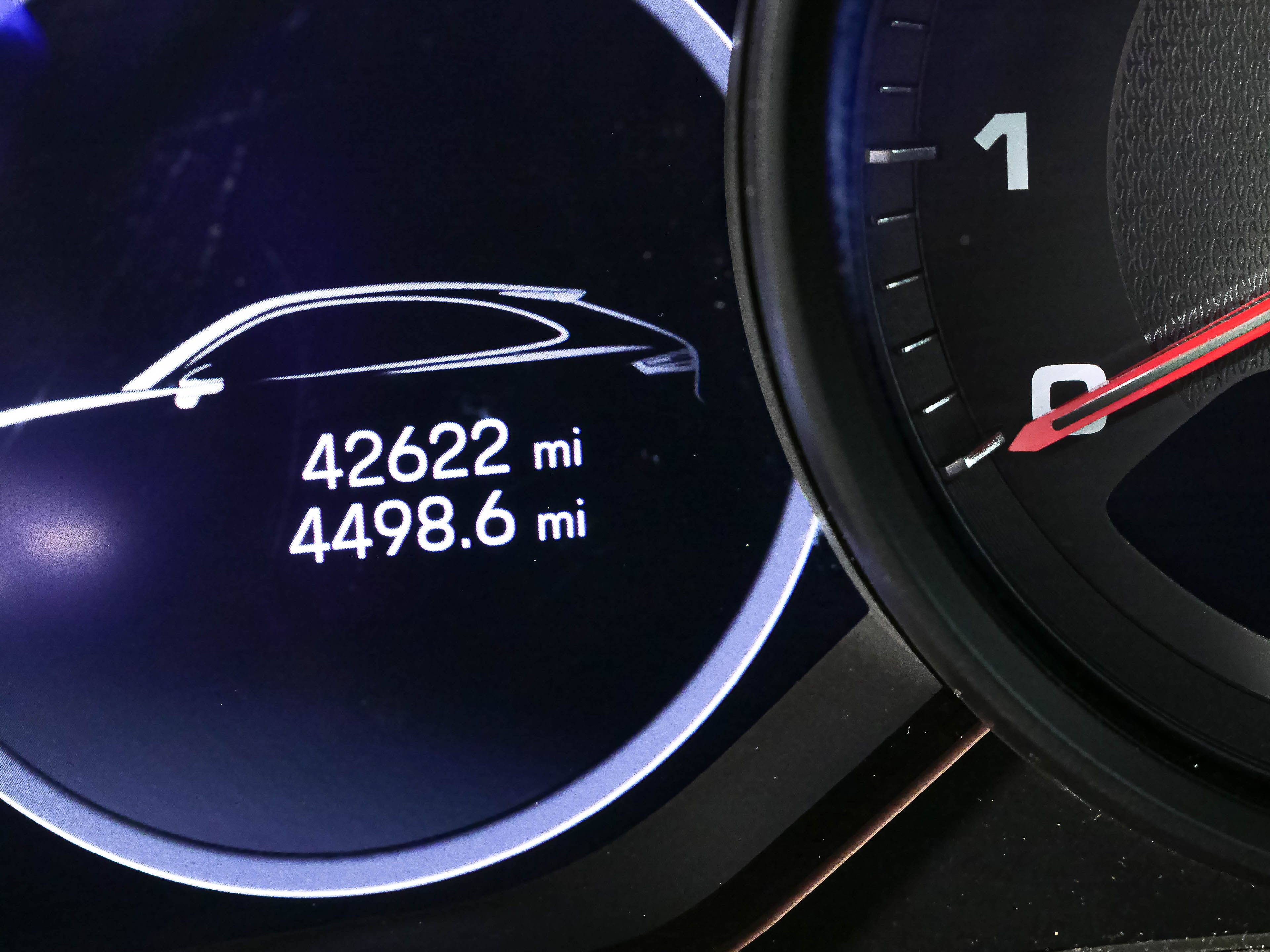 Certified 2022 Porsche Cayenne Coupe AWD/4WD image 9