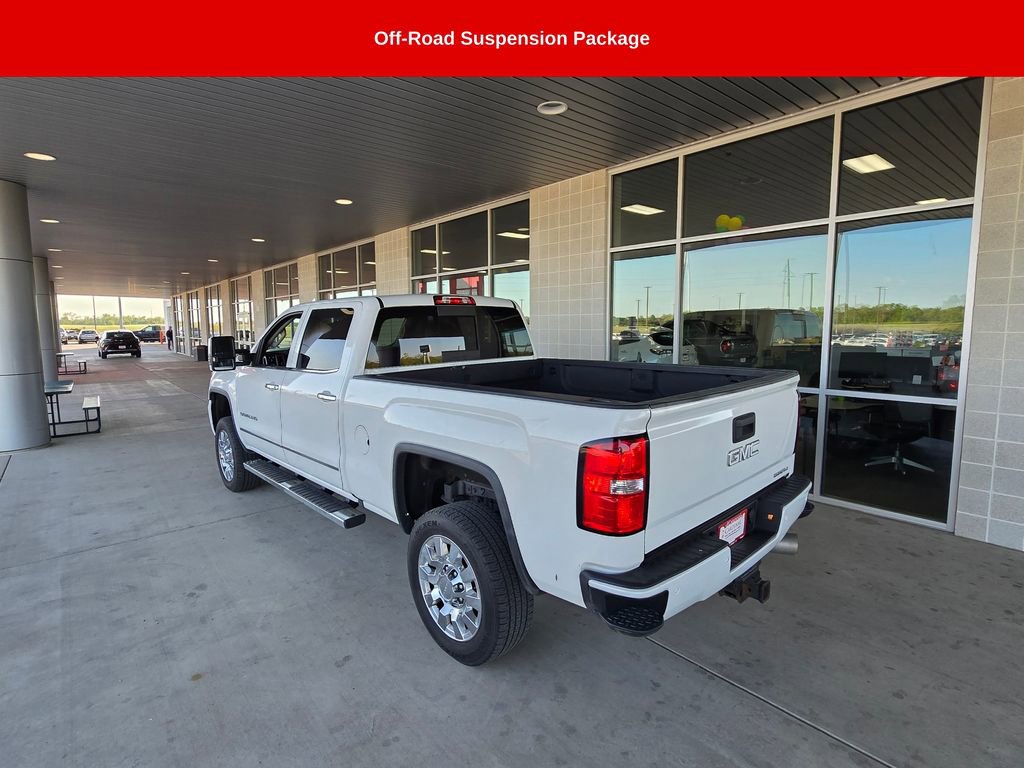 Used 2019 GMC Sierra 3500 Denali w/ Duramax Plus Package AWD/4WD image 8