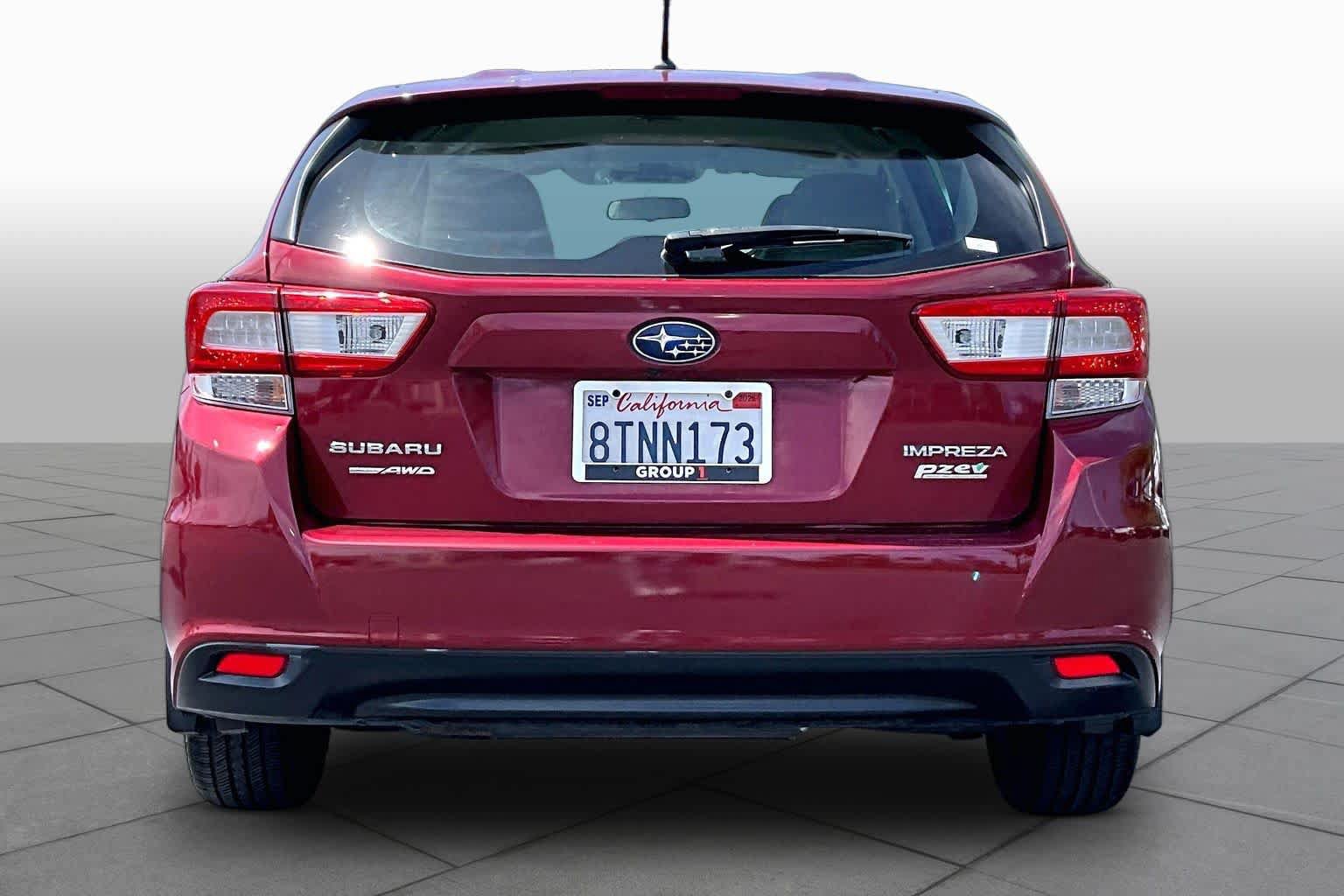 Used 2017 Subaru Impreza 2.0i AWD/4WD image 4