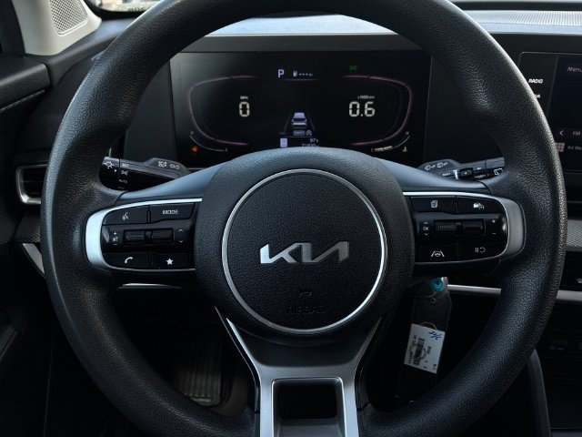 Used 2023 Kia Sportage LX FWD image 21