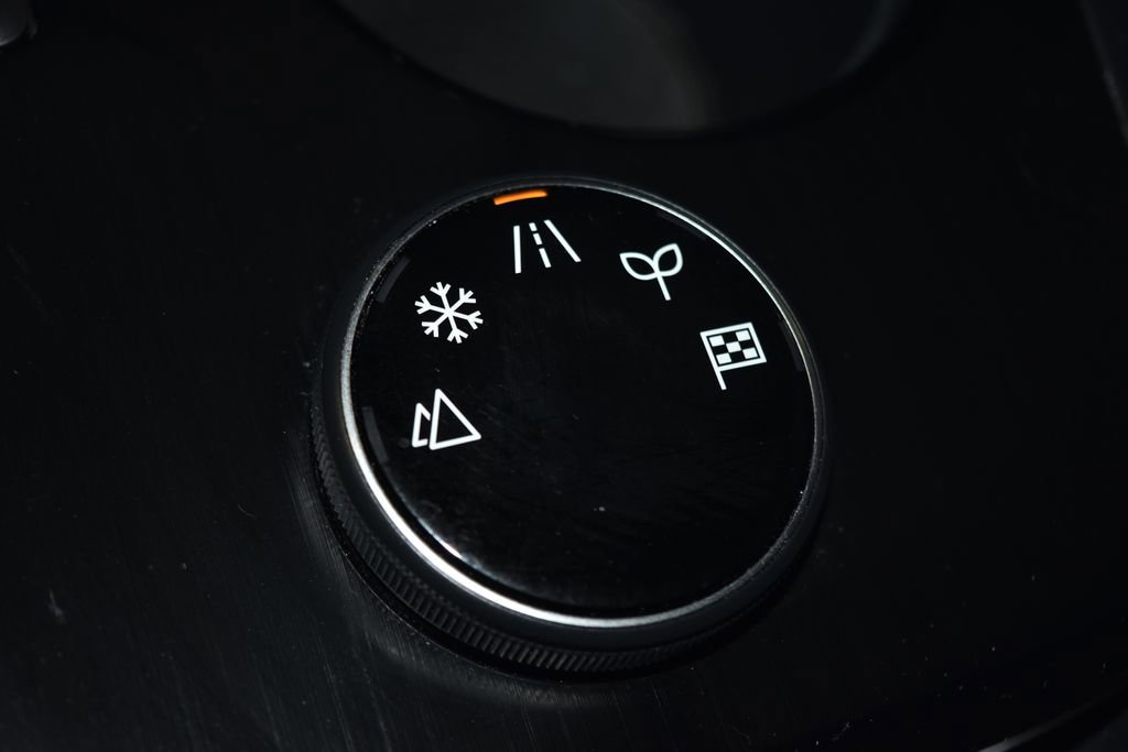 Certified 2025 Nissan Rogue S image 14