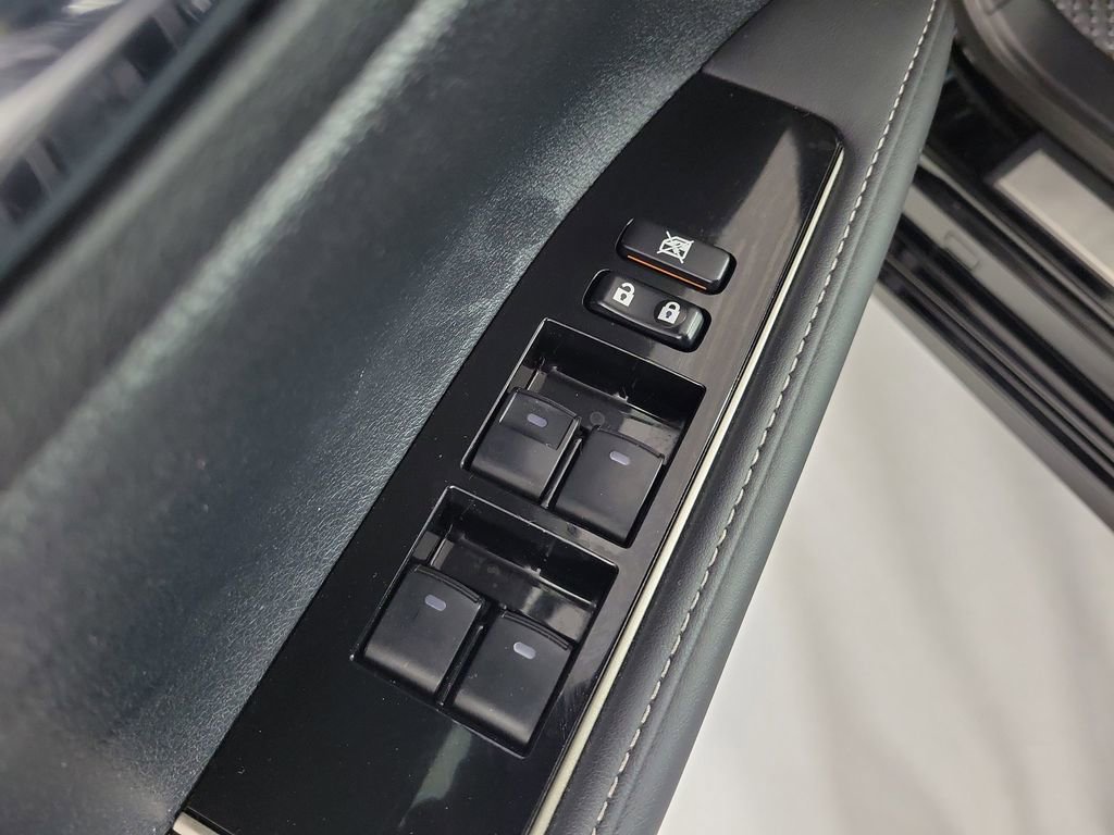 Used 2018 Lexus ES 350 350 w/ Luxury Package w/Wood Trim image 19