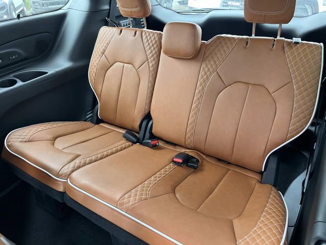 New 2026 Chrysler Pacifica Pinnacle FWD image 20